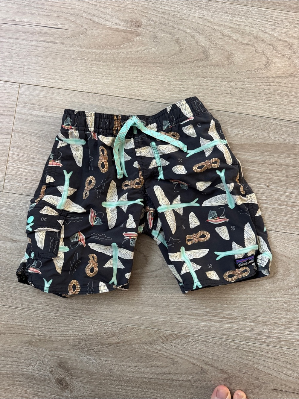 Patagonia swim trunks can 5/6